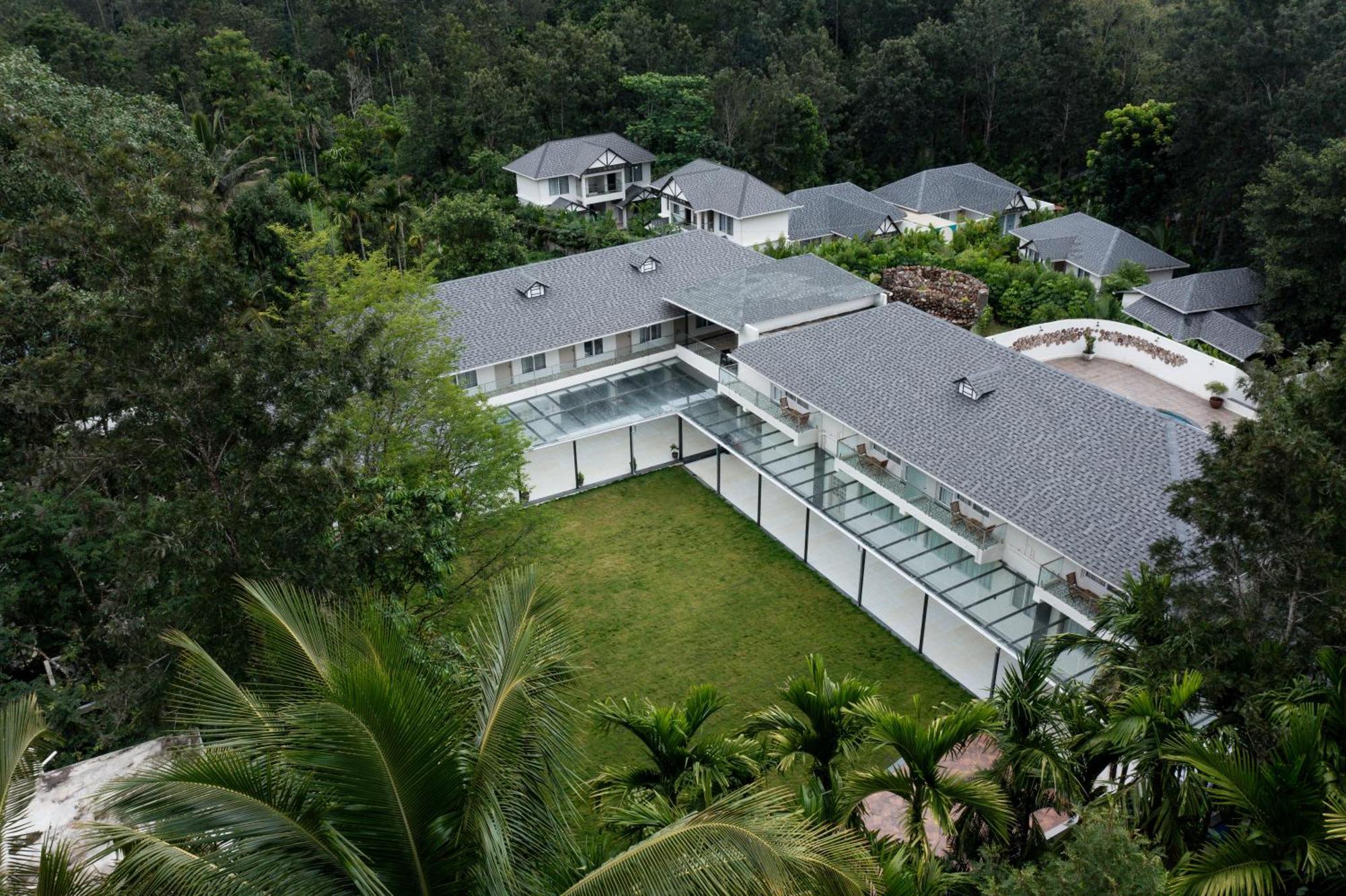 Inventree Aranya Resort & Spa Madikeri Esterno foto