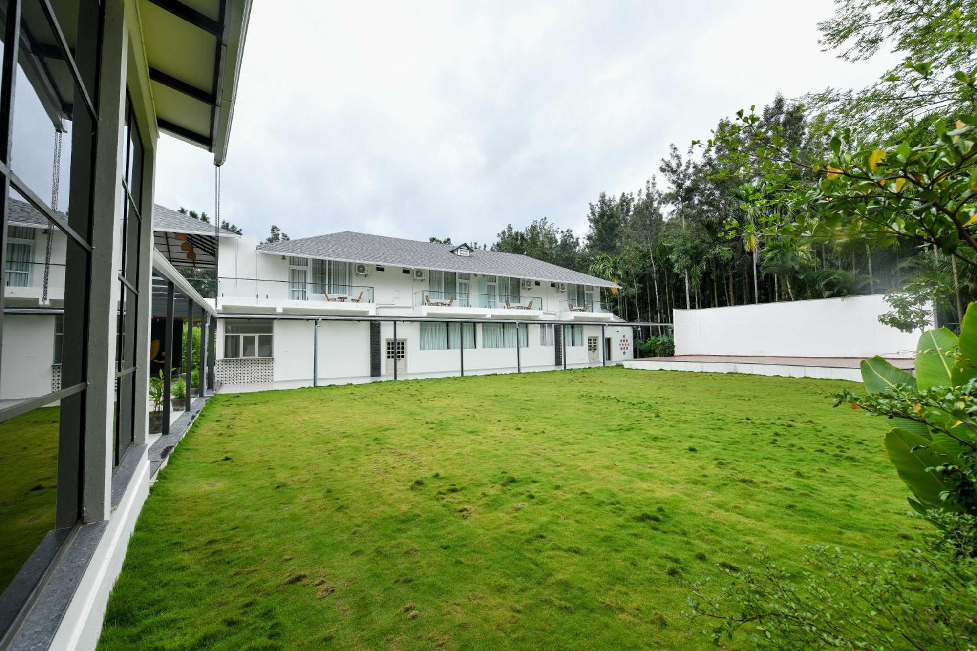 Inventree Aranya Resort & Spa Madikeri Esterno foto